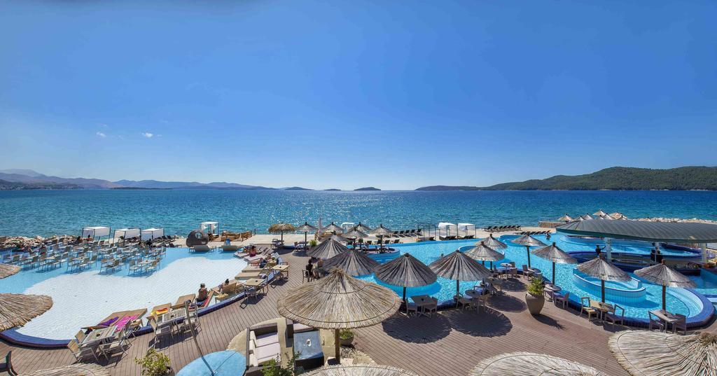 Apartments Village Lozovac Ngoại thất bức ảnh