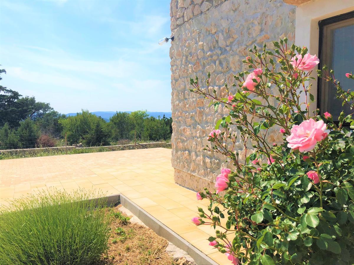 Apartments Village Lozovac Ngoại thất bức ảnh